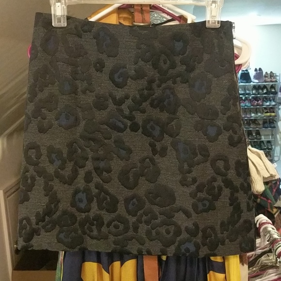 Ann Taylor Dresses & Skirts - Ann Taylor leopard skirt Ann Taylor Dresses & Skirts - Ann Taylor leopard skirt
